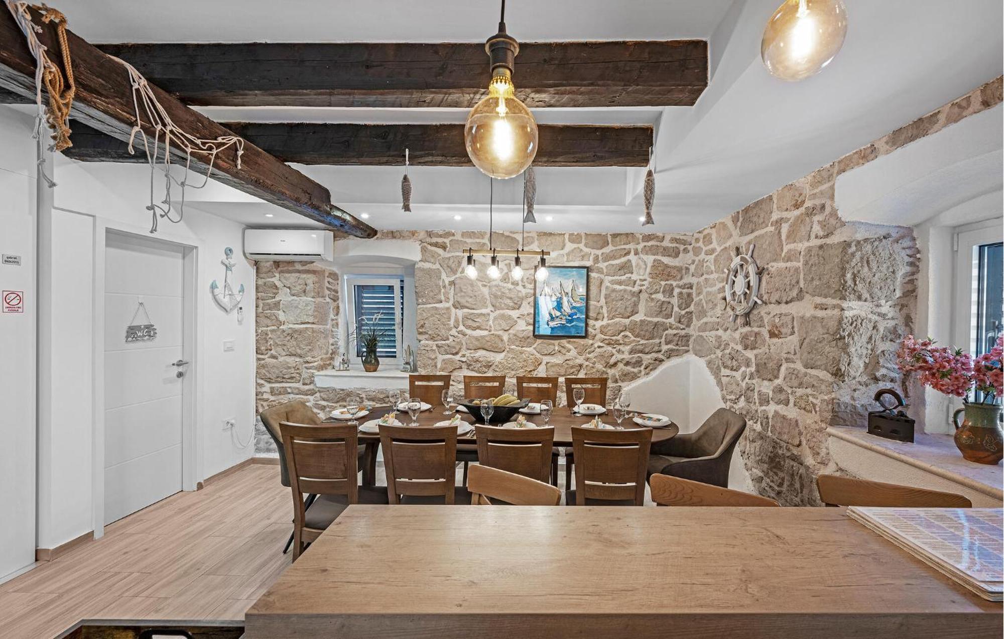 4 Bedroom Stunning Home In Murter Exteriér fotografie